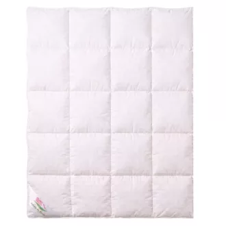 90-100% down content 90 x 130 children’s summer down duvet